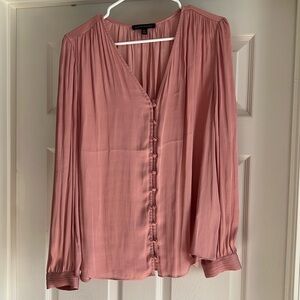 Banana Republic women’s blouse